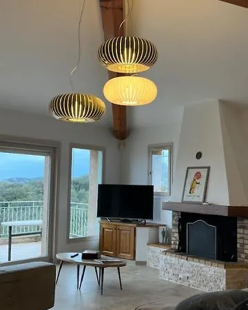 Vue En Avec Piscine Дом отдыха *