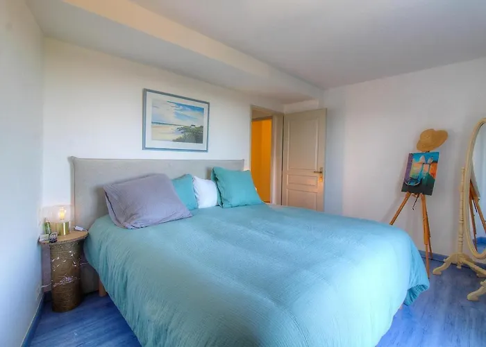 Vue En Avec Piscine Ferienhaus *