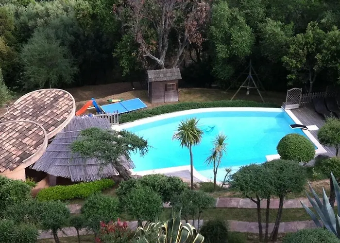 Vue En Avec Piscine Holiday home *