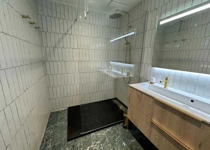 Vue En Avec Piscine * Porto-Vecchio (Corsica)